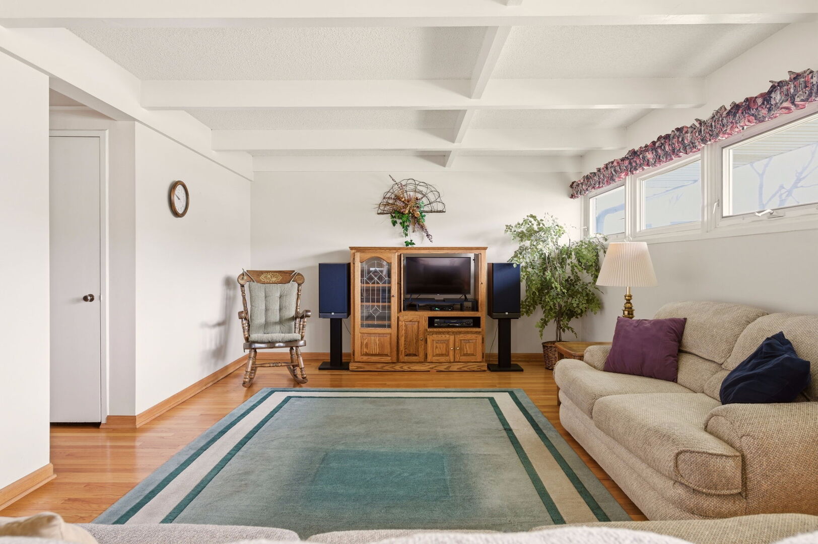 155 E Madison Street, Elmhurst, IL 60126