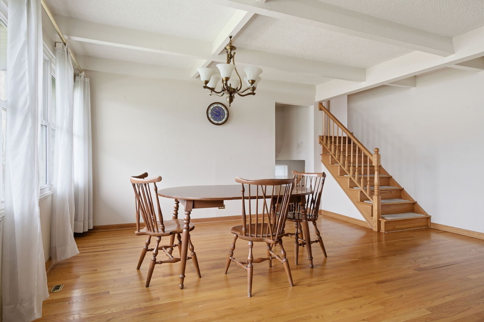 155 E Madison Street, Elmhurst, IL 60126