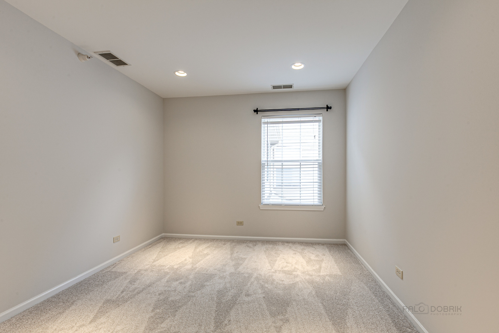 1291 Orleans Drive, Mundelein, IL 60060