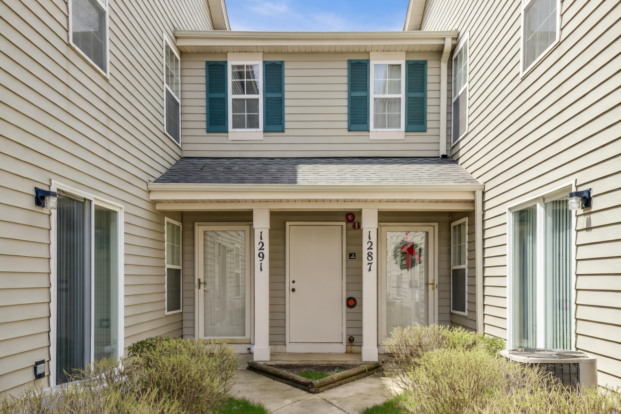 1291 Orleans Drive, Mundelein, IL 60060