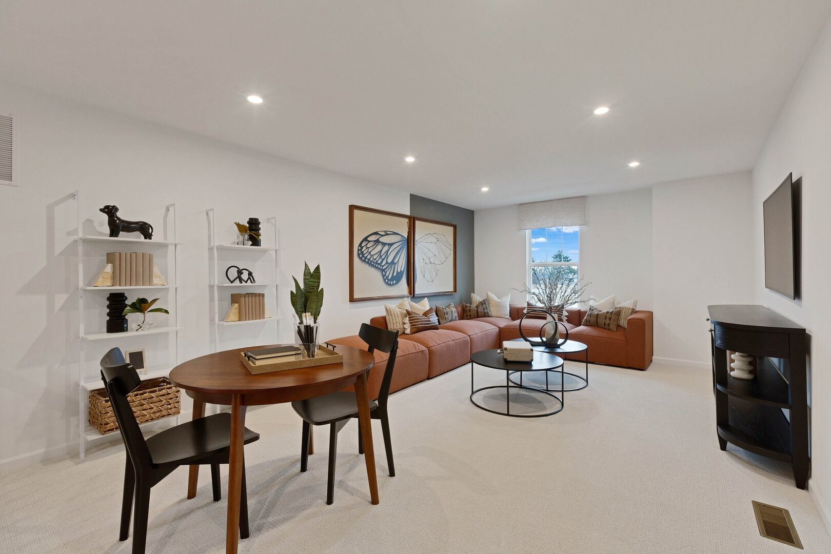 2540 Mallet Court, Naperville, IL 60564