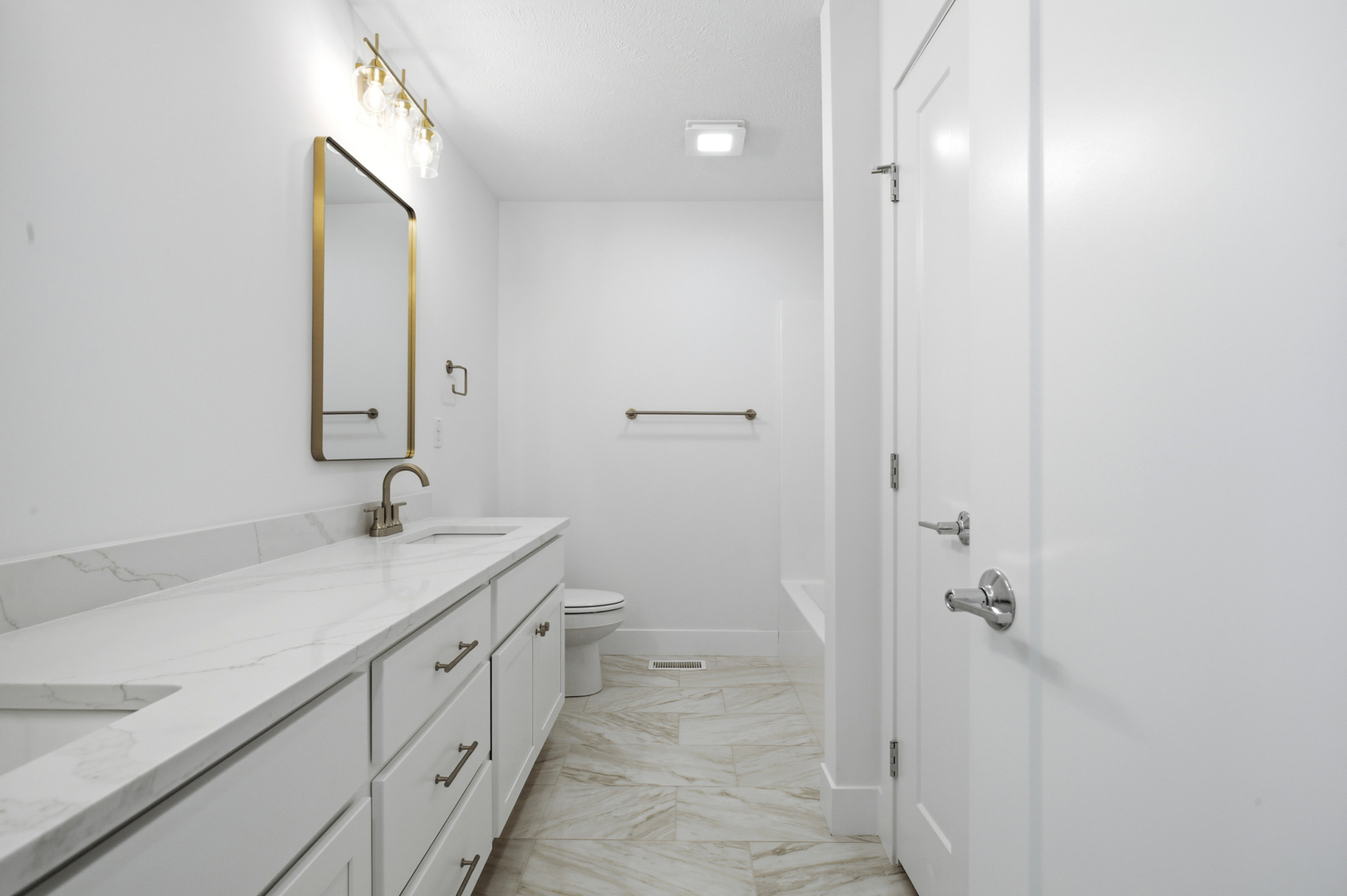 1115 Willowgrove Lane, Mahomet, IL 61853