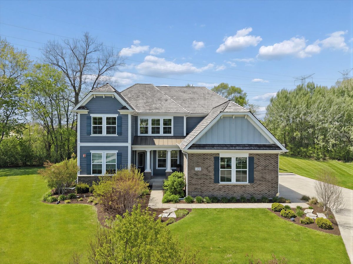 1329 Blackberry Court, Libertyville, IL 60048