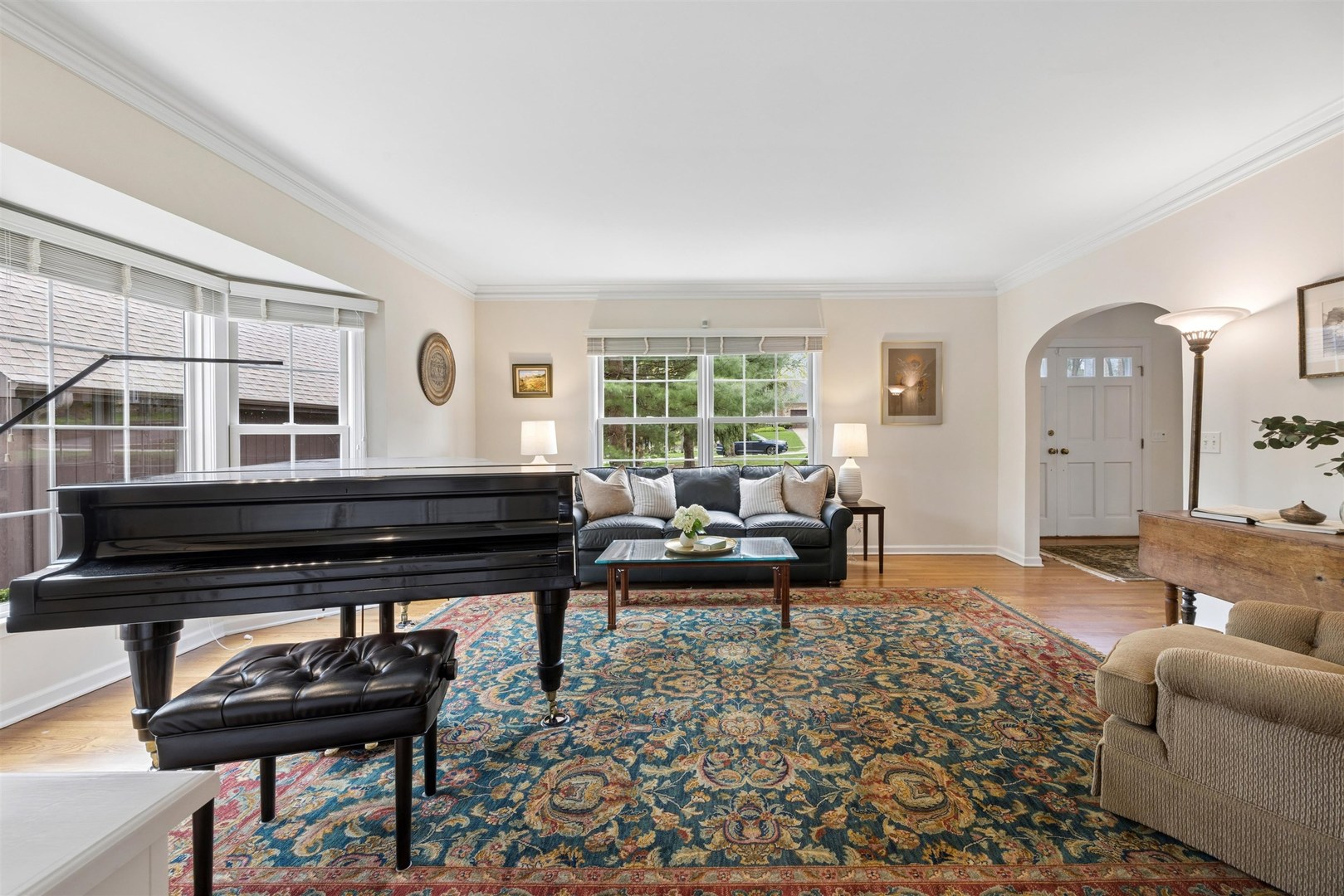 1361 Champion Forest Court, Wheaton, IL 60187