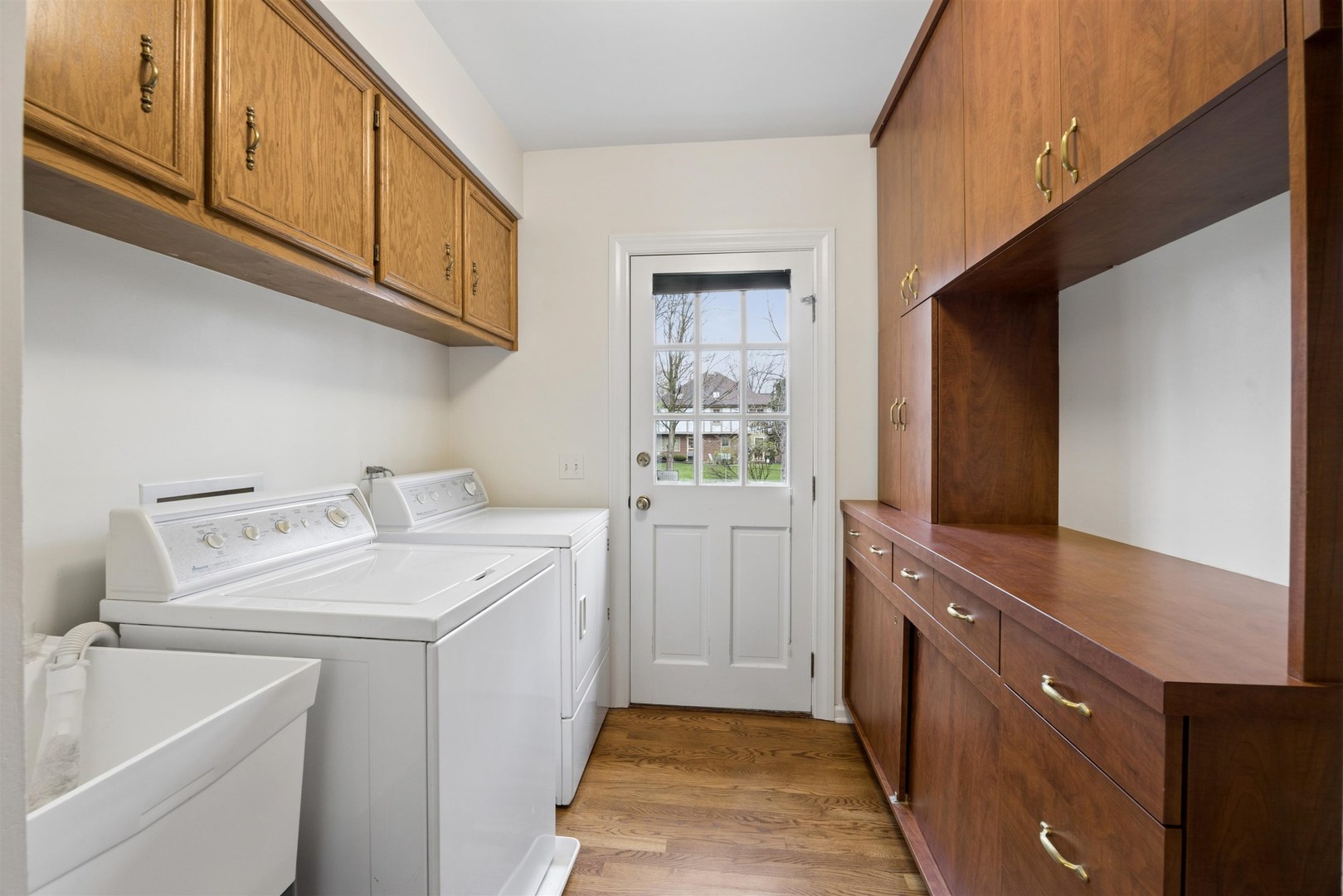 1361 Champion Forest Court, Wheaton, IL 60187