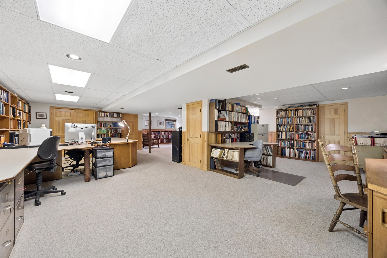 1361 Champion Forest Court, Wheaton, IL 60187