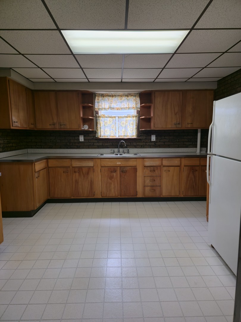 121 Davis Avenue #1, Rockdale, IL 60436