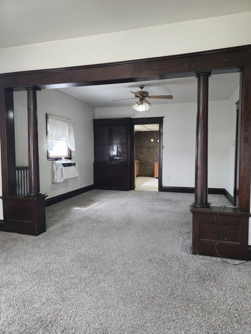 121 Davis Avenue #1, Rockdale, IL 60436