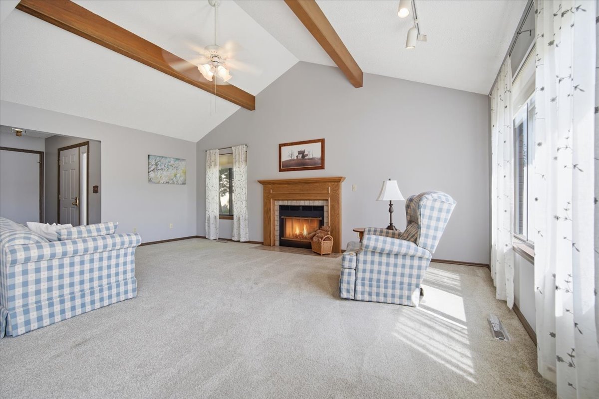 2 Sun Pointe Court #2A, Bloomington, IL 61704