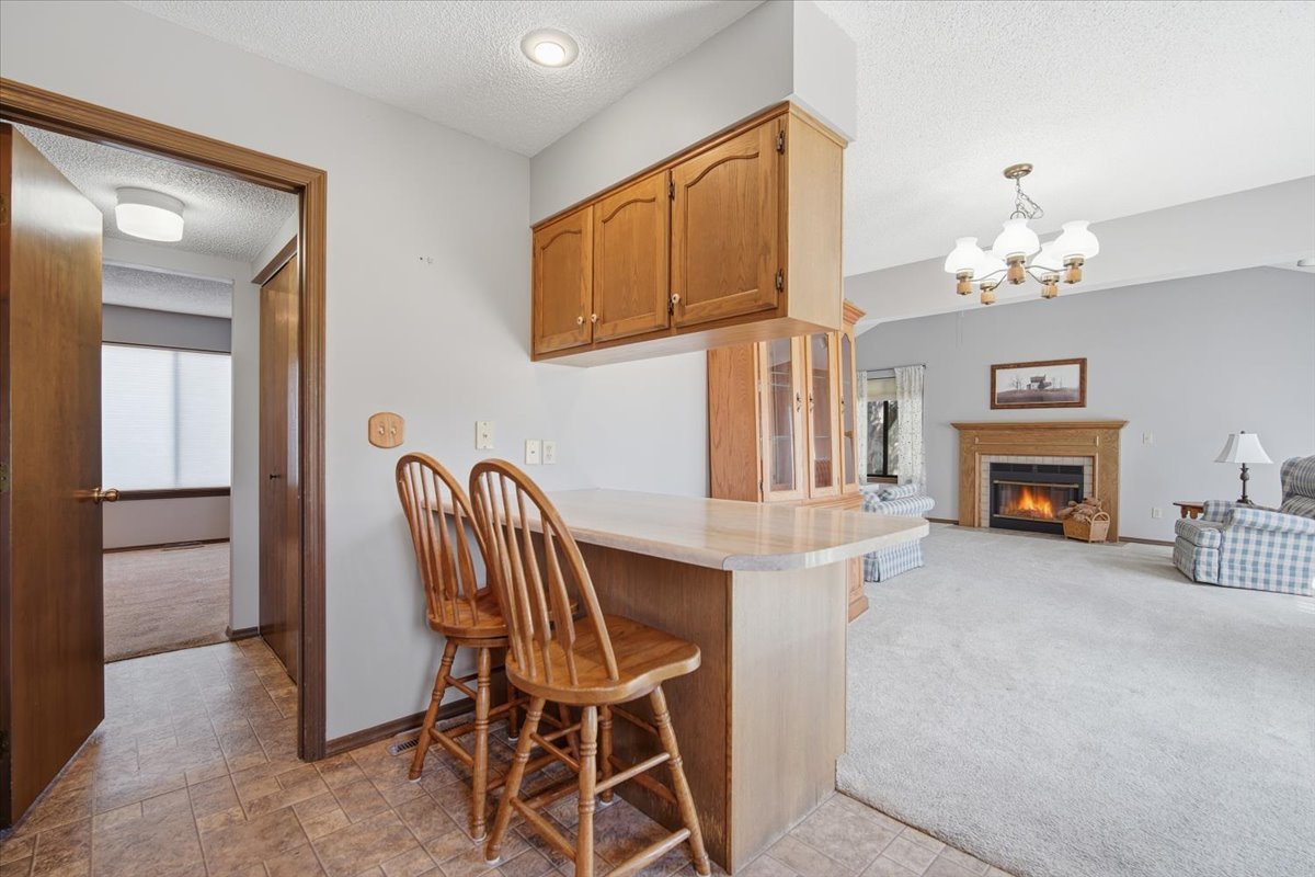 2 Sun Pointe Court #2A, Bloomington, IL 61704