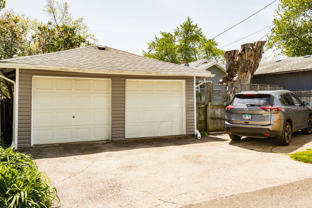1014 Massena Avenue, Waukegan, IL 60085