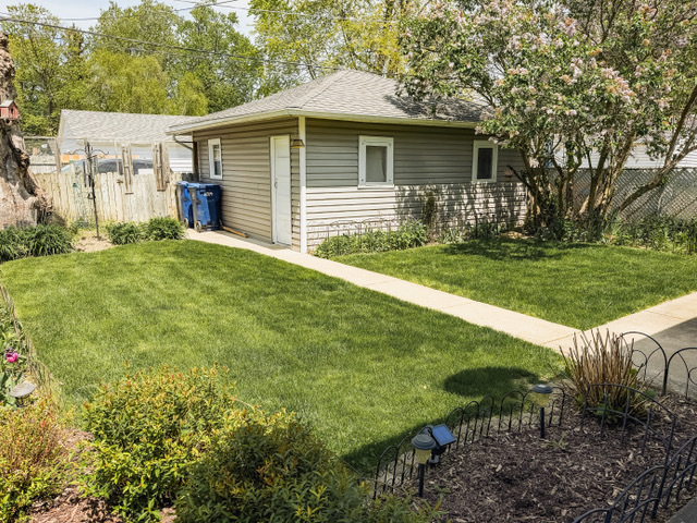 1014 Massena Avenue, Waukegan, IL 60085