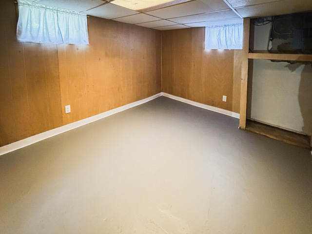1014 Massena Avenue, Waukegan, IL 60085