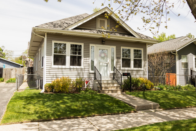 1014 Massena Avenue, Waukegan, IL 60085