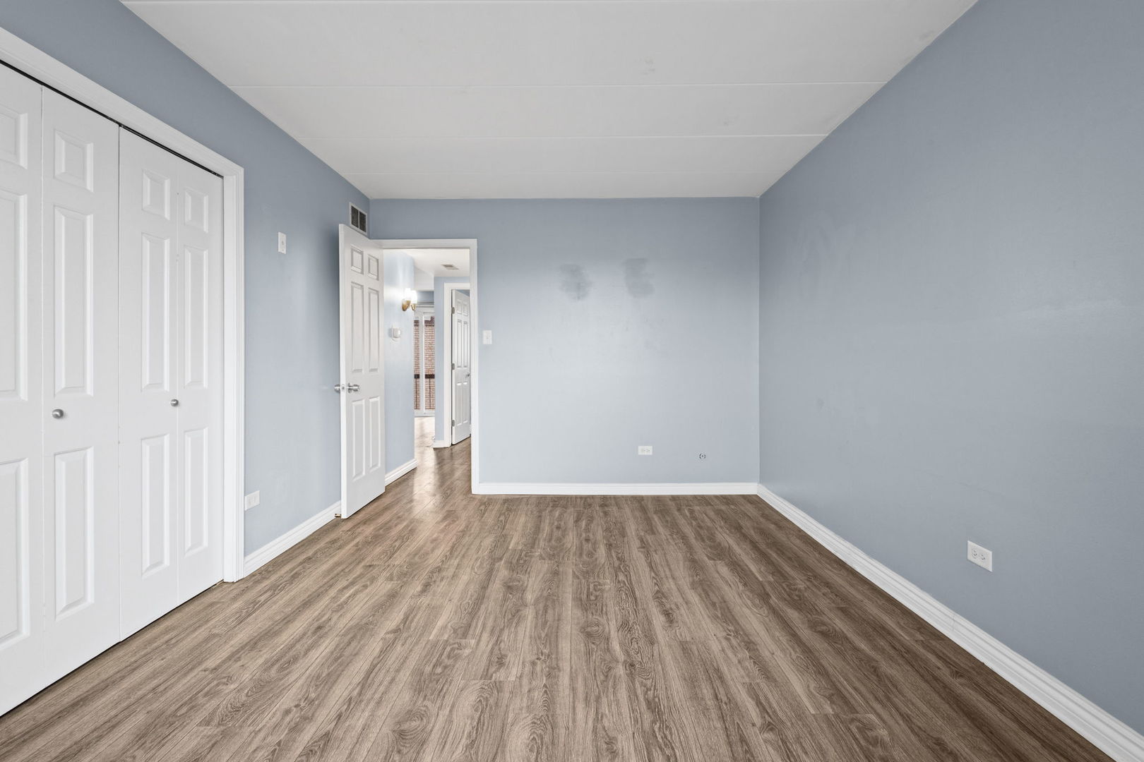 2815 Glenwood Lansing Road #205, Lynwood, IL 60411