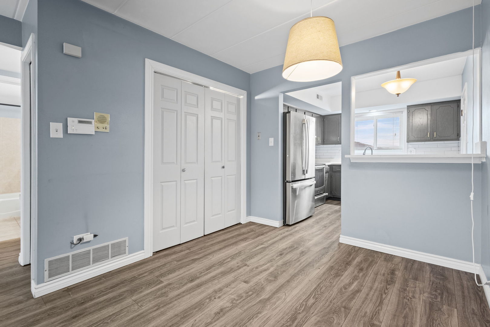 2815 Glenwood Lansing Road #205, Lynwood, IL 60411