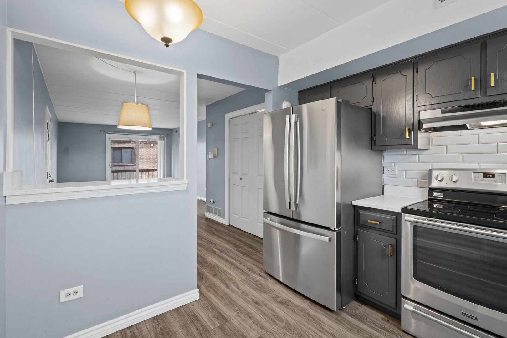 2815 Glenwood Lansing Road #205, Lynwood, IL 60411