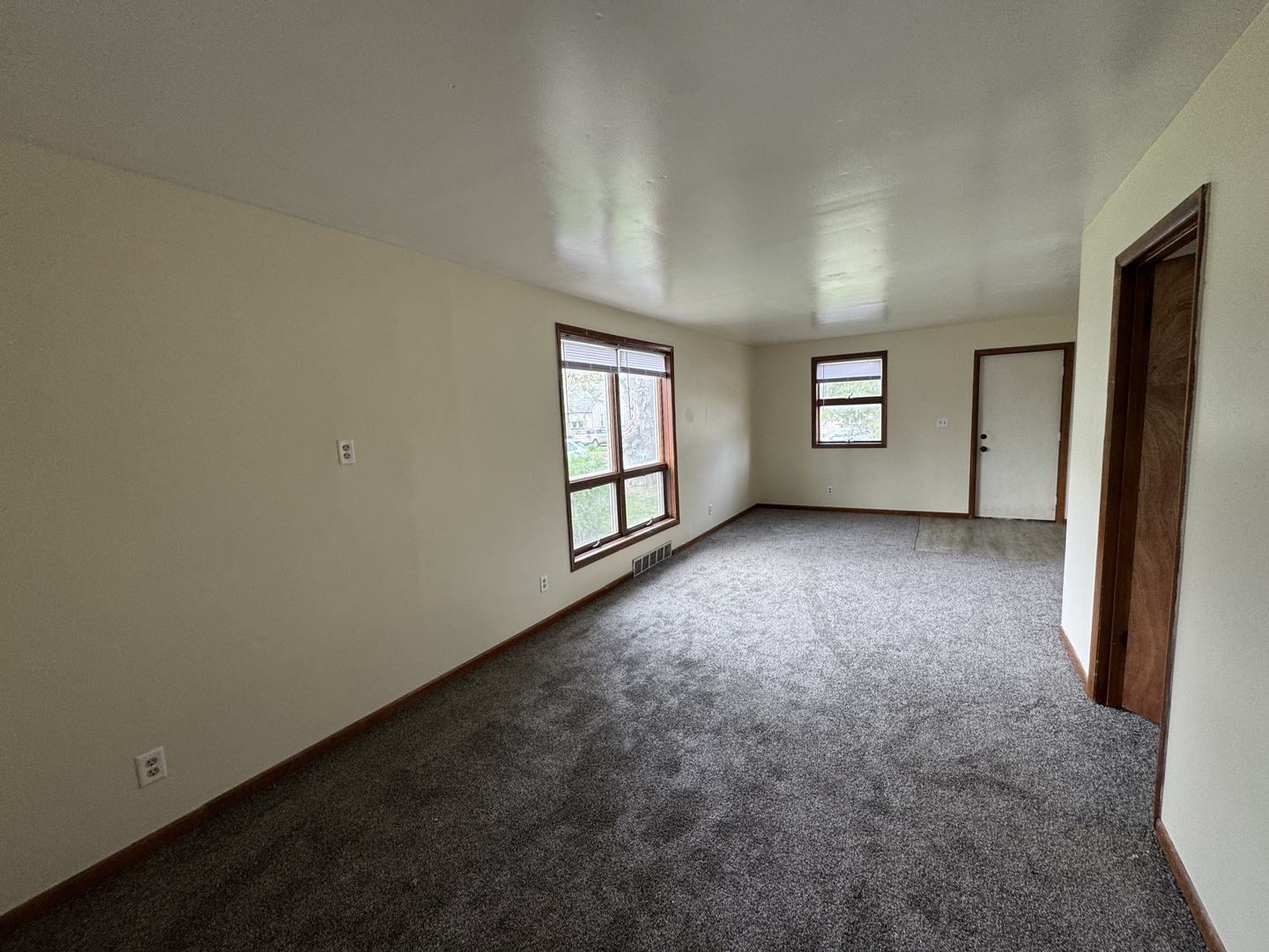 1090 Creve Coeur Street, Lasalle, IL 61301