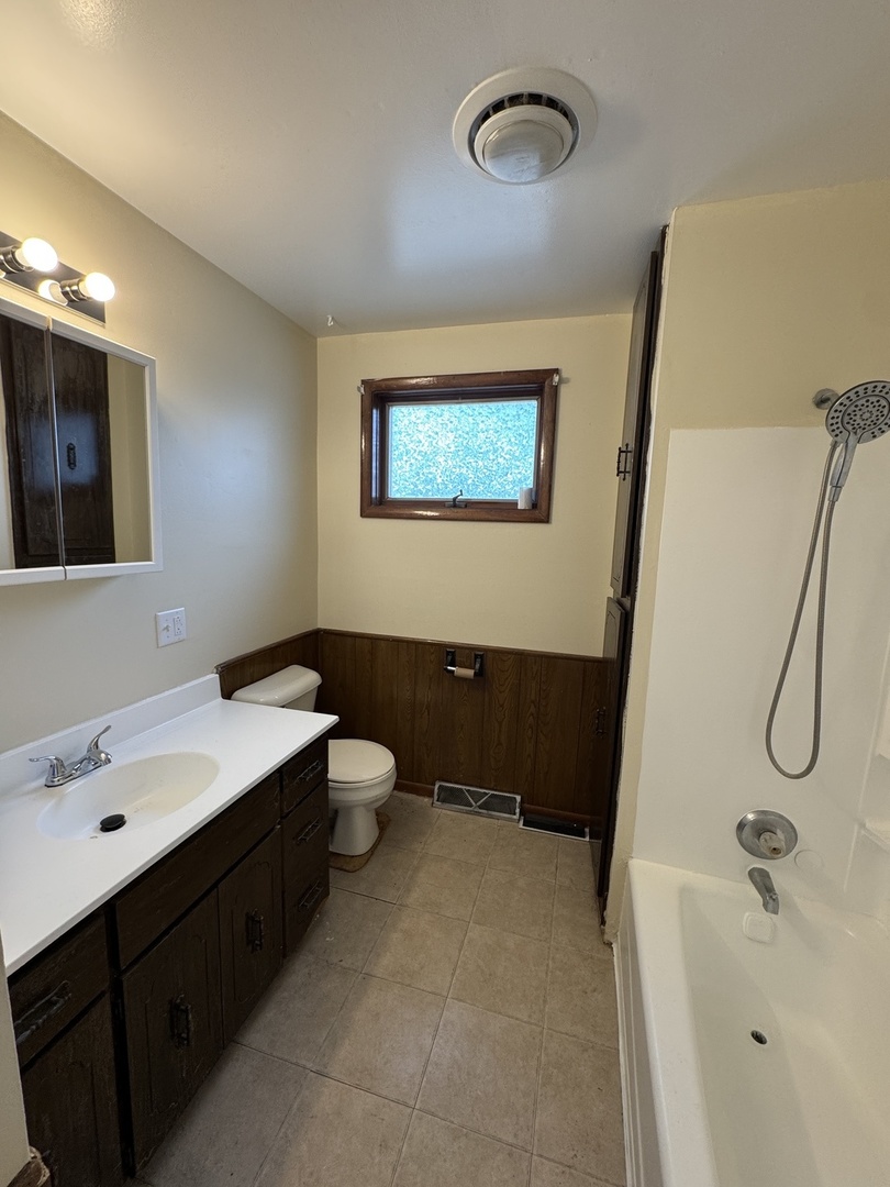 1090 Creve Coeur Street, Lasalle, IL 61301