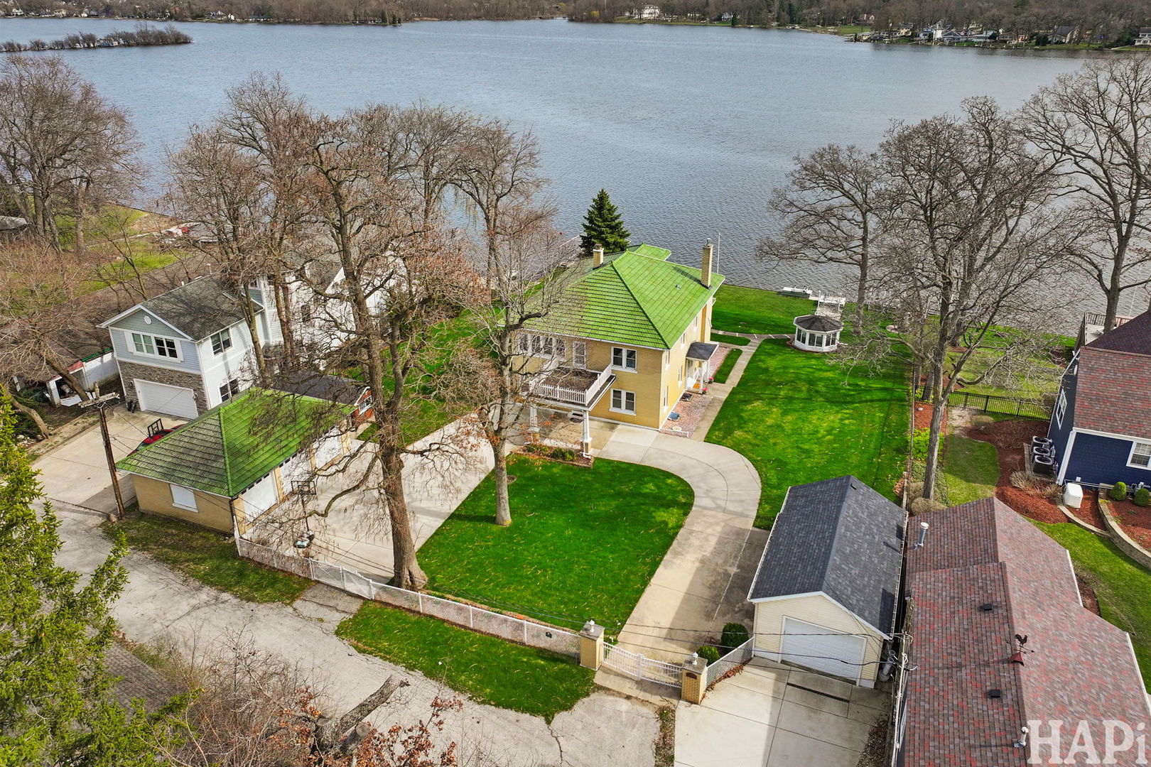 815 Rolling Lane Road, Johnsburg, IL 60051