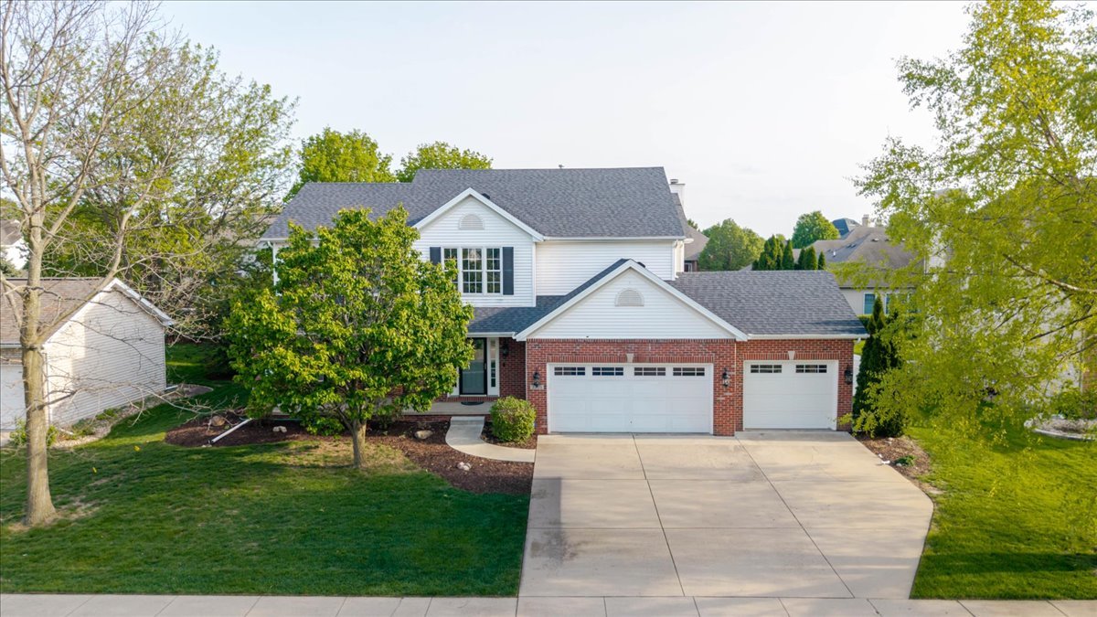 3505 Baldocchi Drive, Bloomington, IL 61704