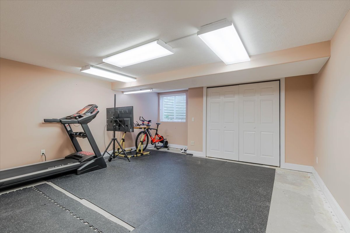 3505 Baldocchi Drive, Bloomington, IL 61704