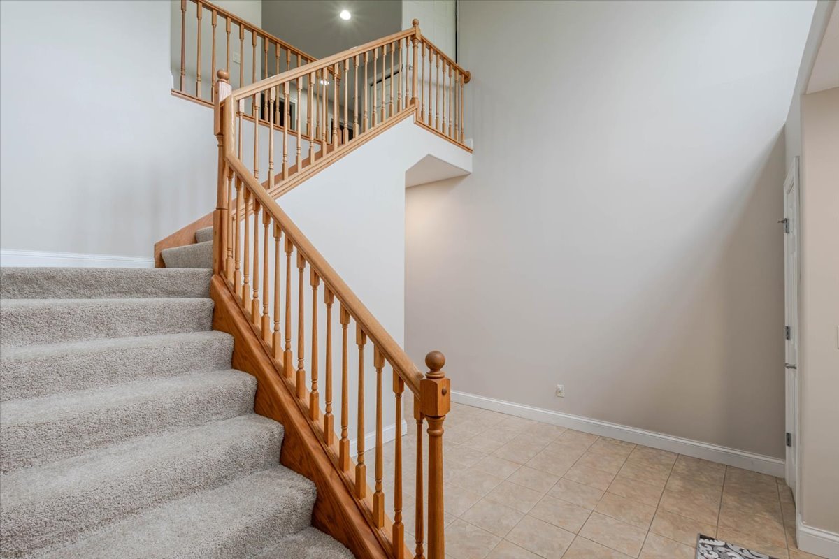 3505 Baldocchi Drive, Bloomington, IL 61704