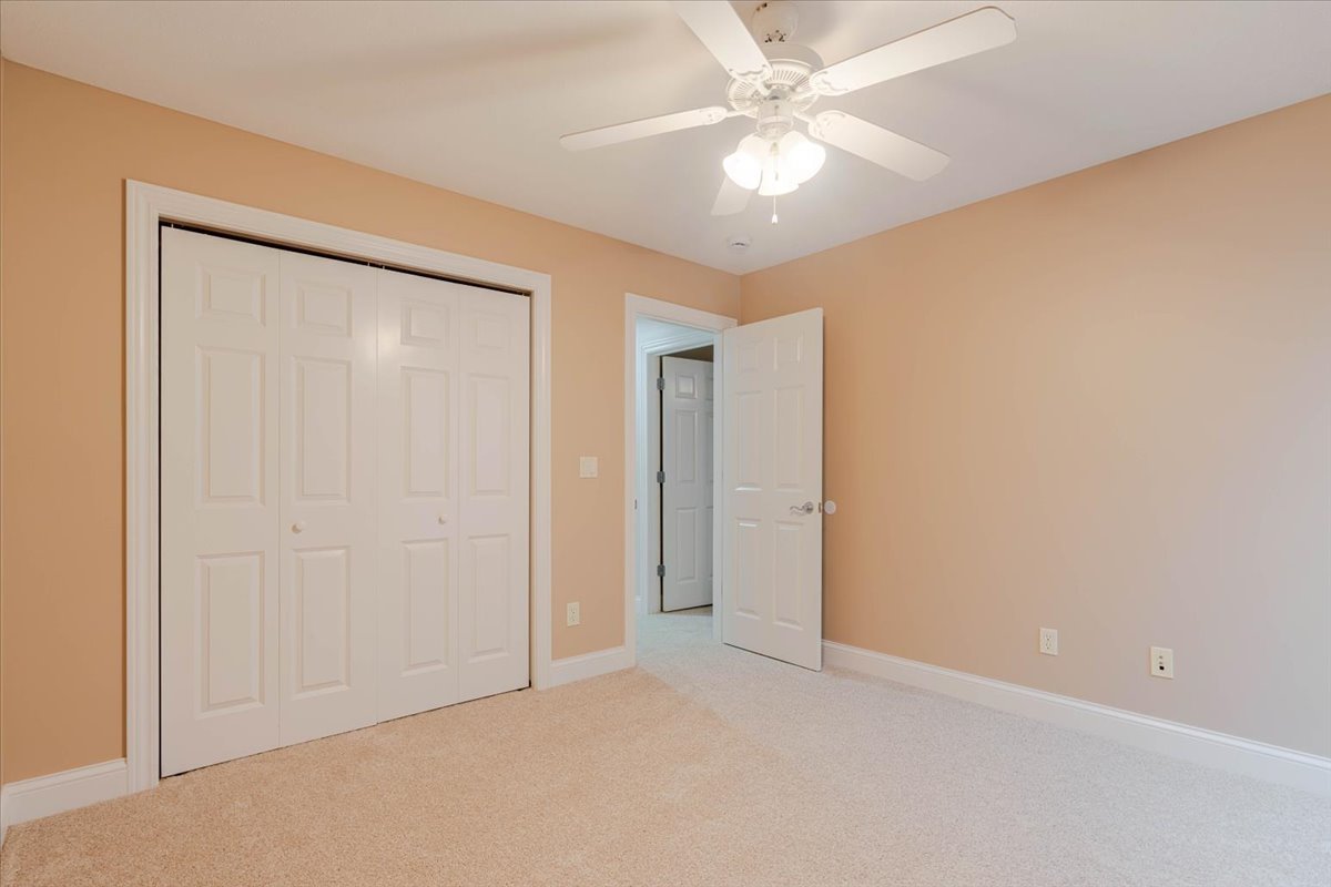 3505 Baldocchi Drive, Bloomington, IL 61704