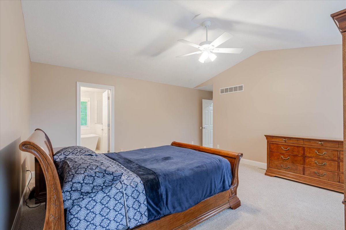 3505 Baldocchi Drive, Bloomington, IL 61704