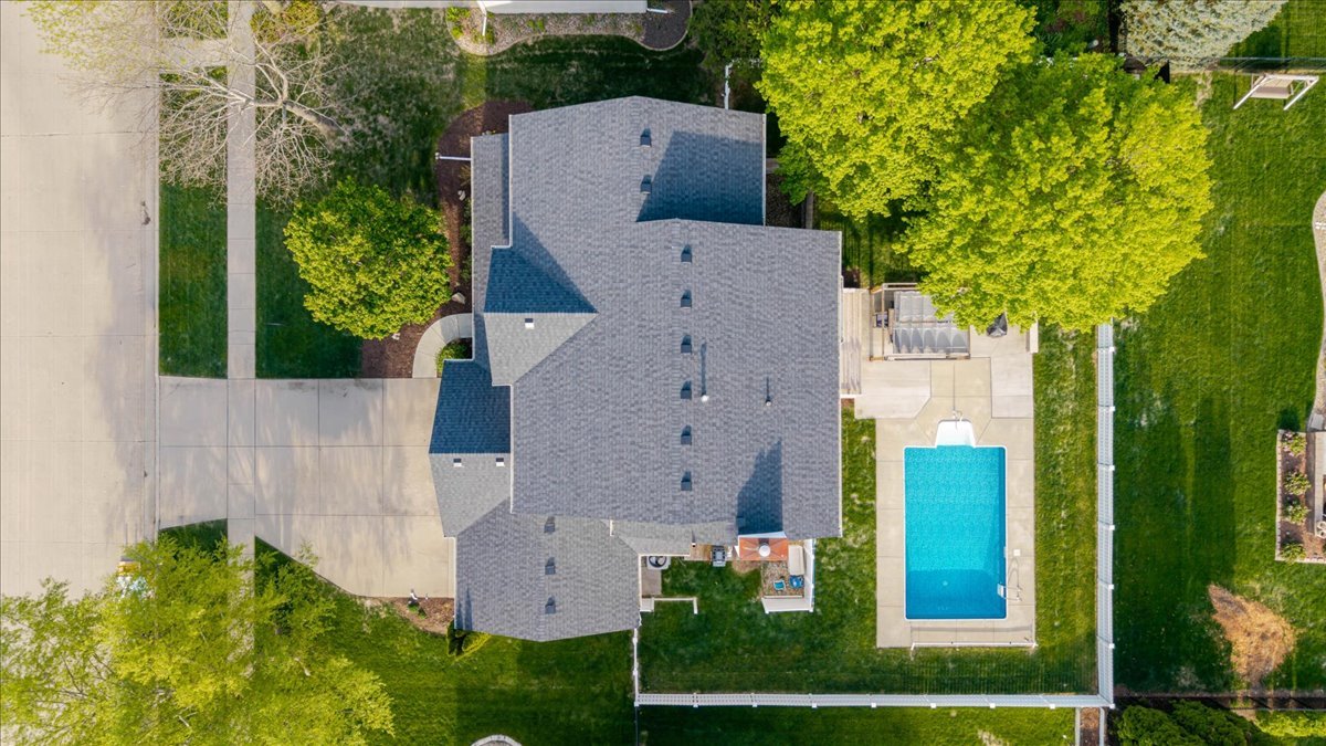 3505 Baldocchi Drive, Bloomington, IL 61704