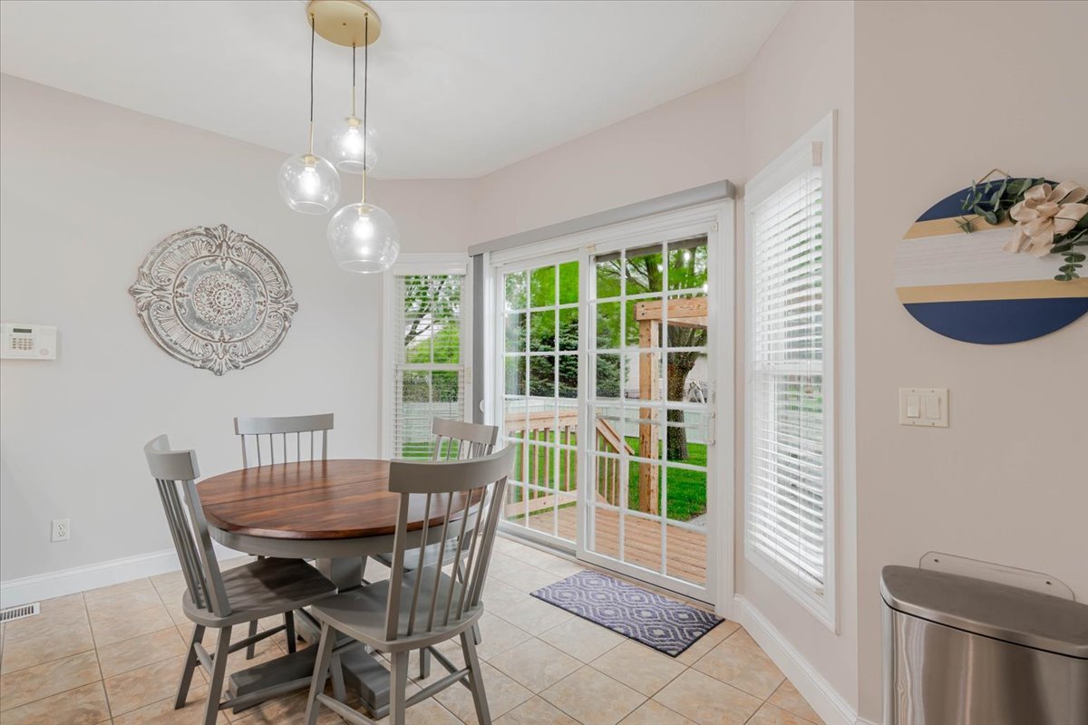 3505 Baldocchi Drive, Bloomington, IL 61704