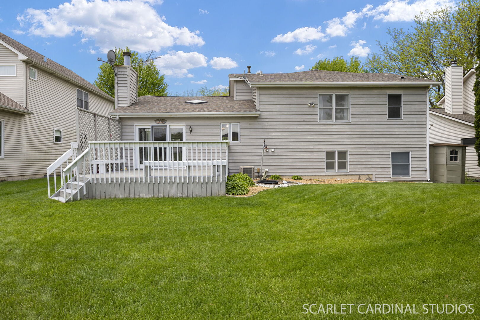 1004 Prairie View Court, Naperville, IL 60563