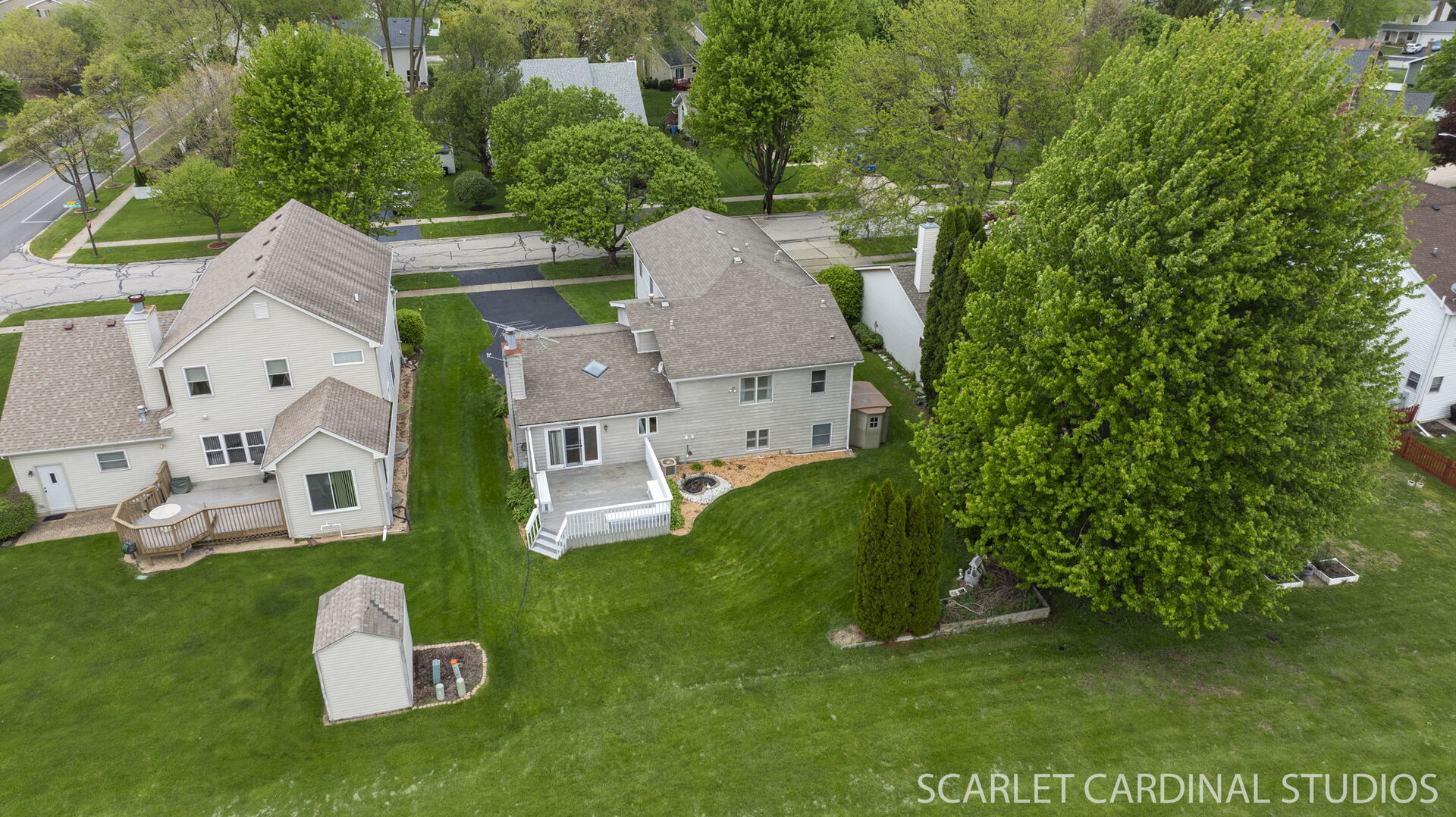 1004 Prairie View Court, Naperville, IL 60563
