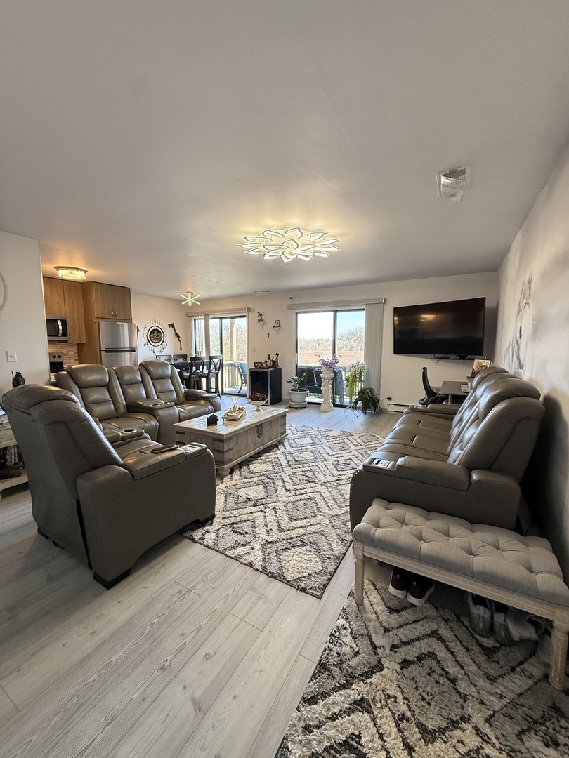 58 Vail Colony Road #9, Fox Lake, IL 60020