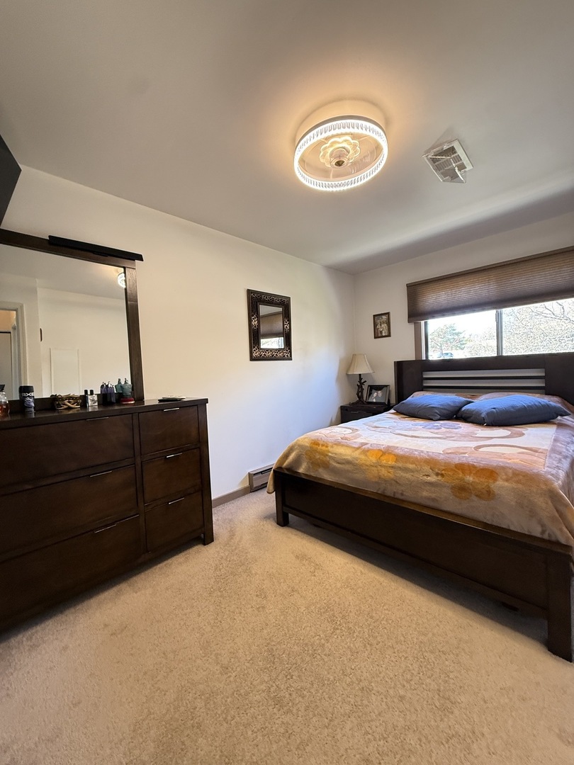 58 Vail Colony Road #9, Fox Lake, IL 60020