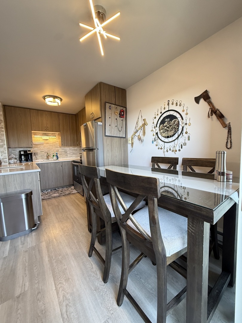 58 Vail Colony Road #9, Fox Lake, IL 60020