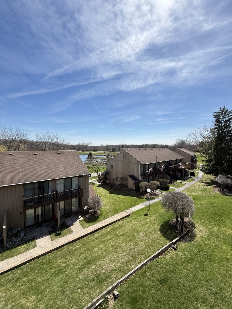 58 Vail Colony Road #9, Fox Lake, IL 60020