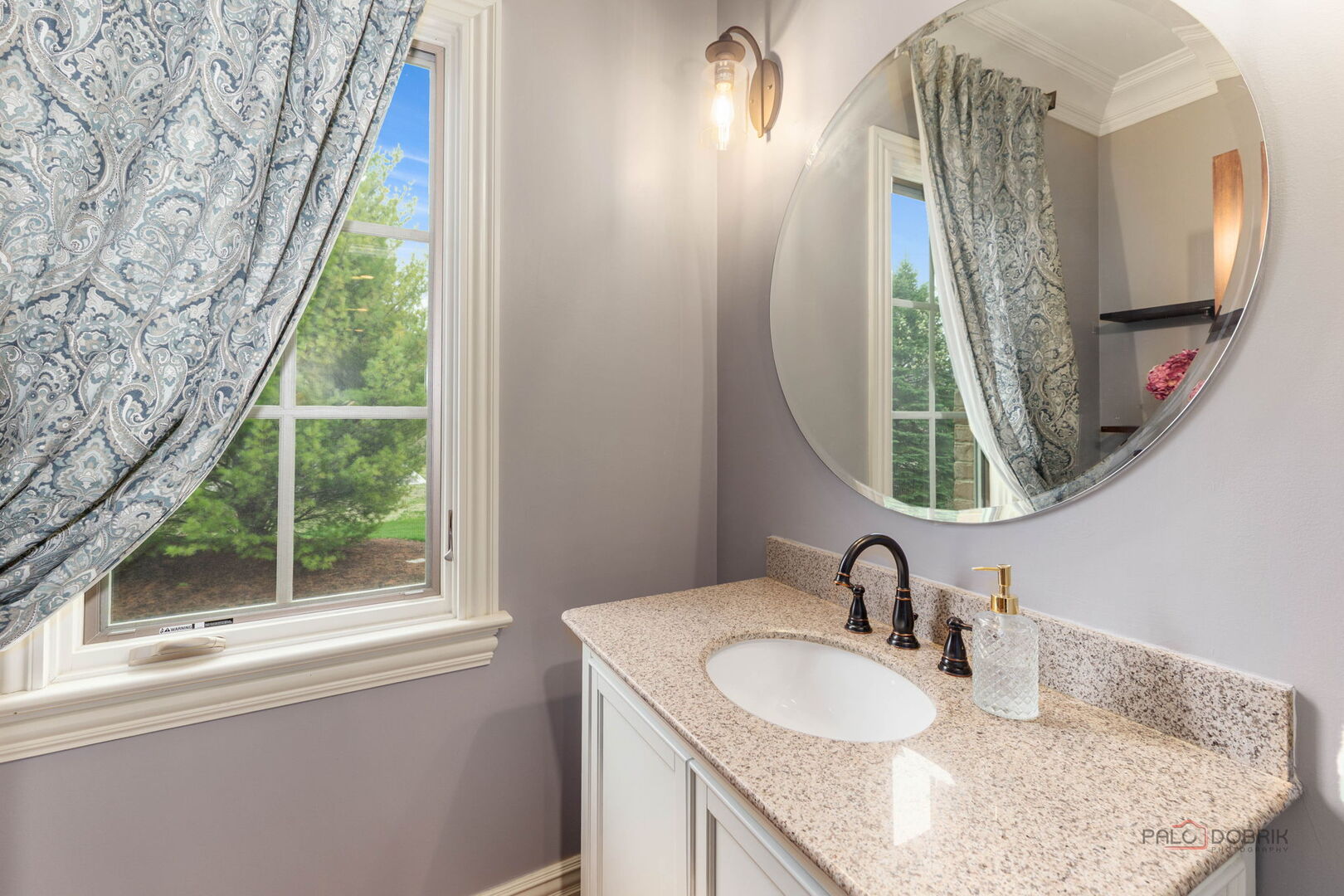 37W209 Deer Pond Court, St. Charles, IL 60175