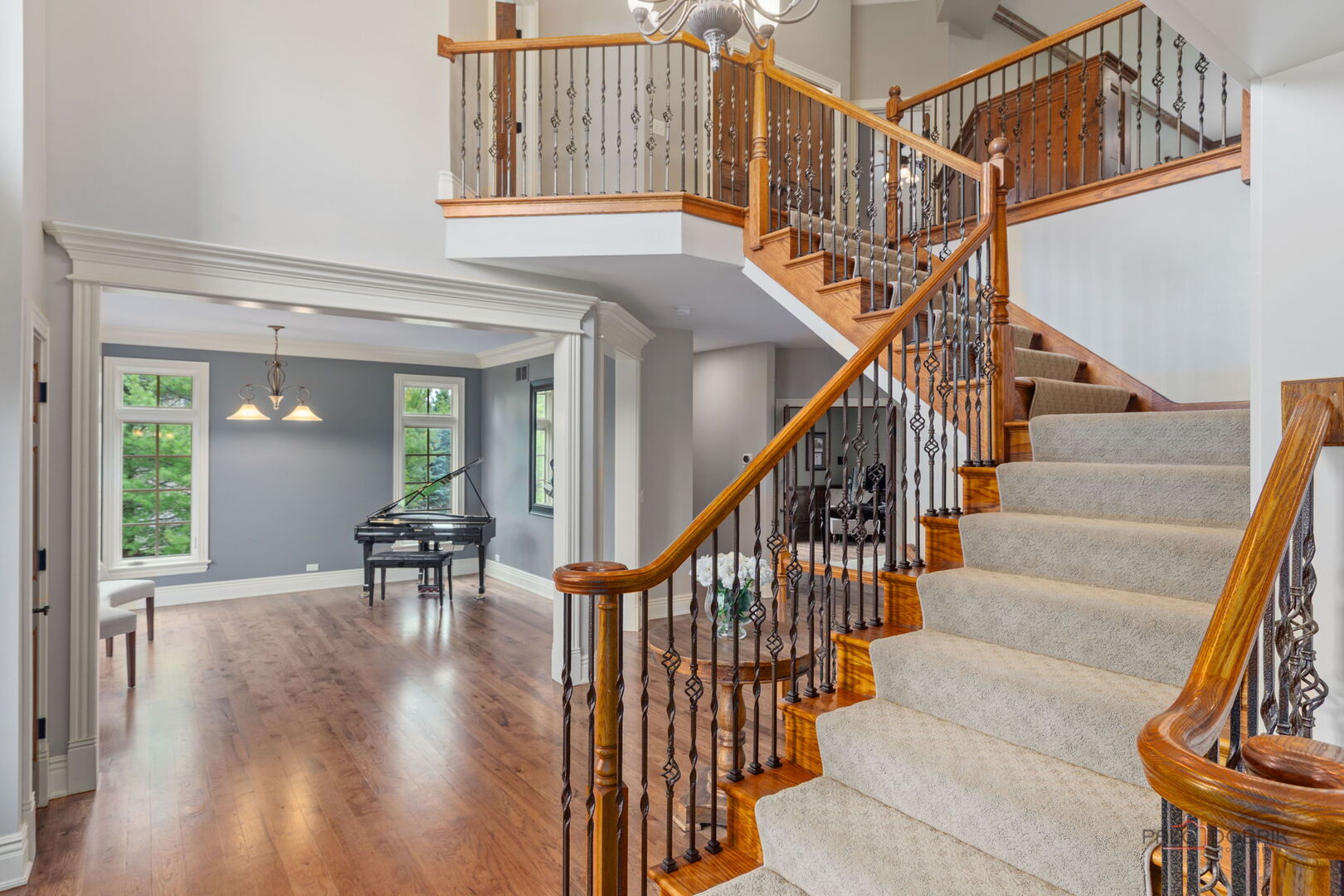 37W209 Deer Pond Court, St. Charles, IL 60175