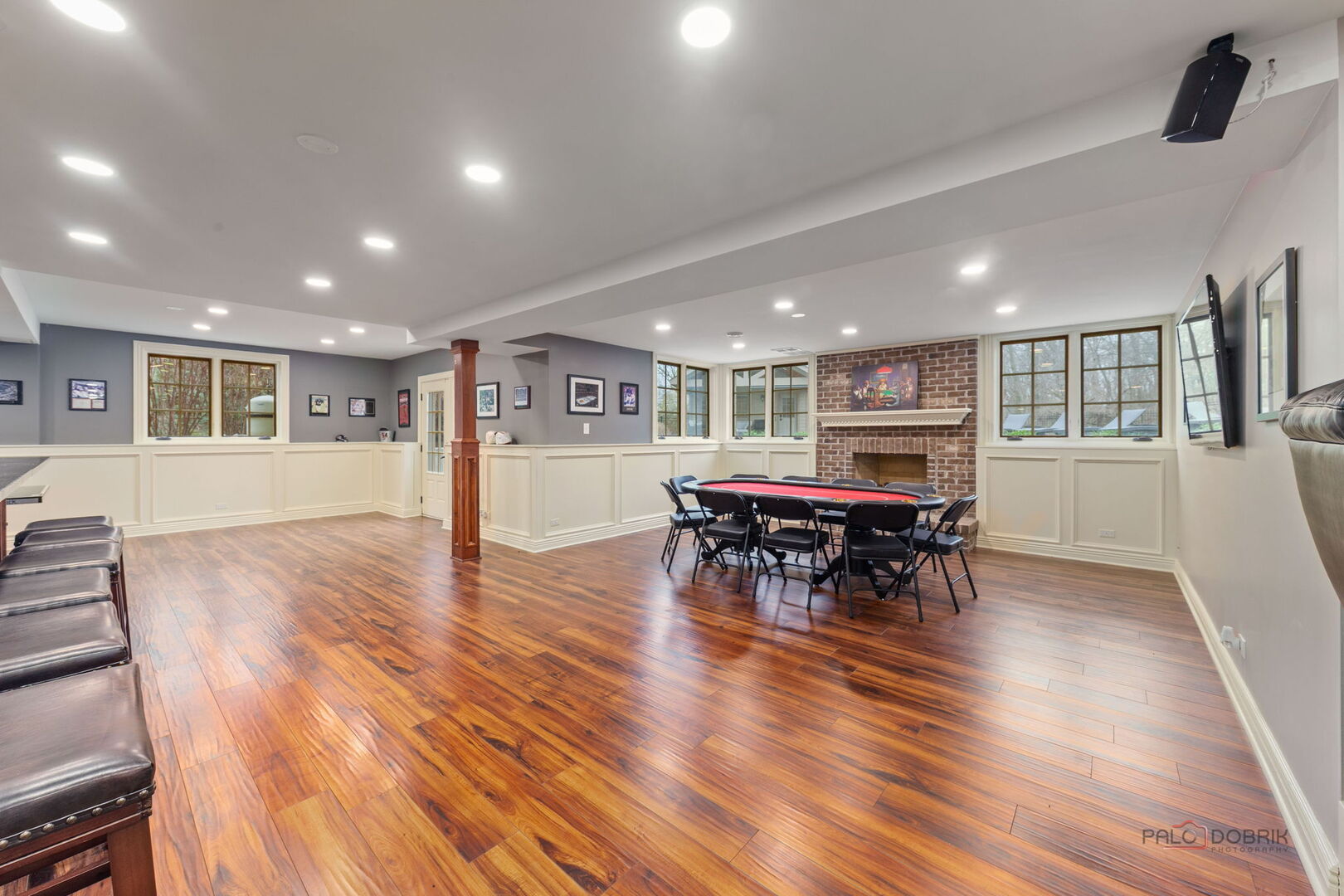37W209 Deer Pond Court, St. Charles, IL 60175