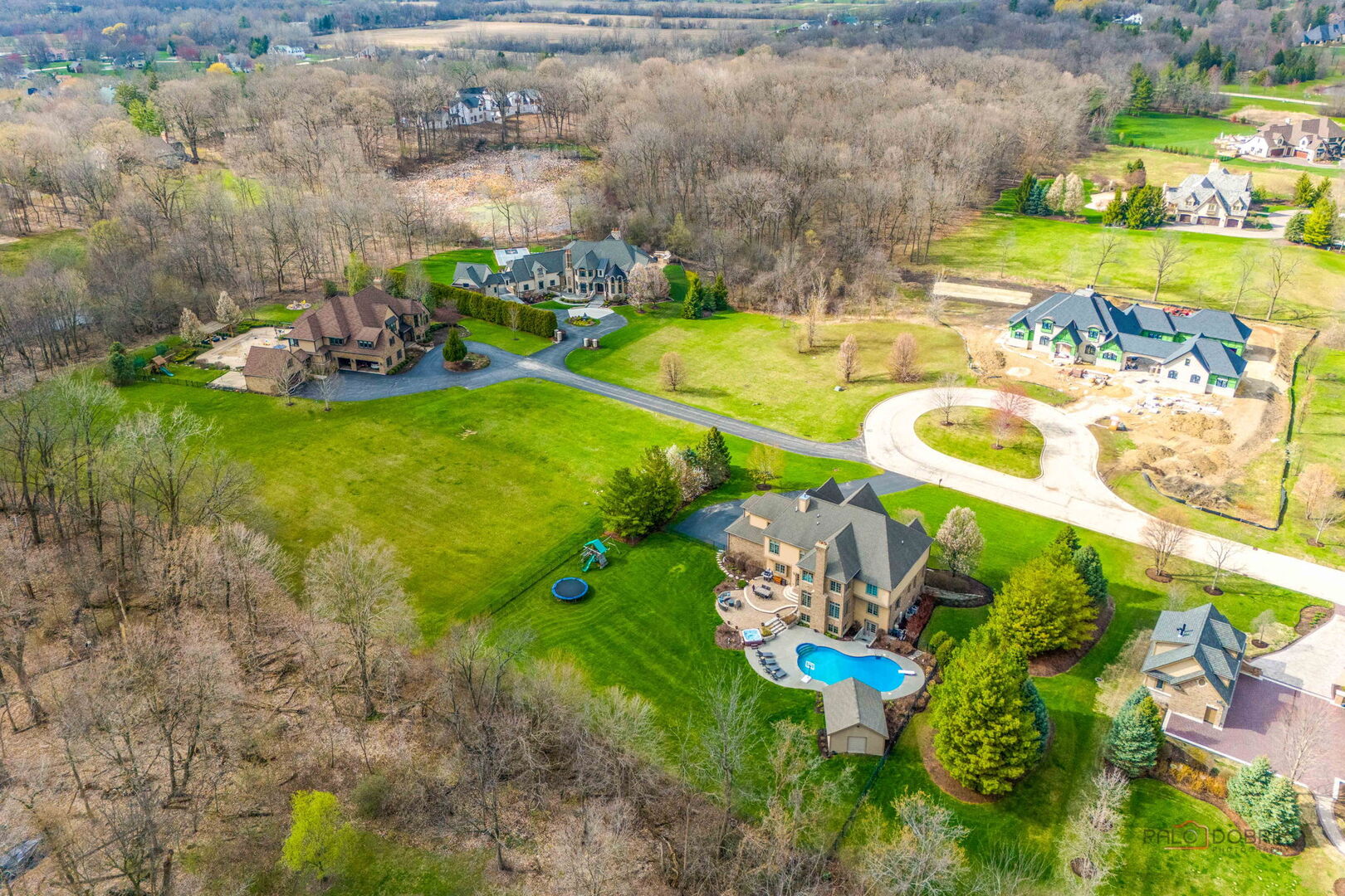 37W209 Deer Pond Court, St. Charles, IL 60175