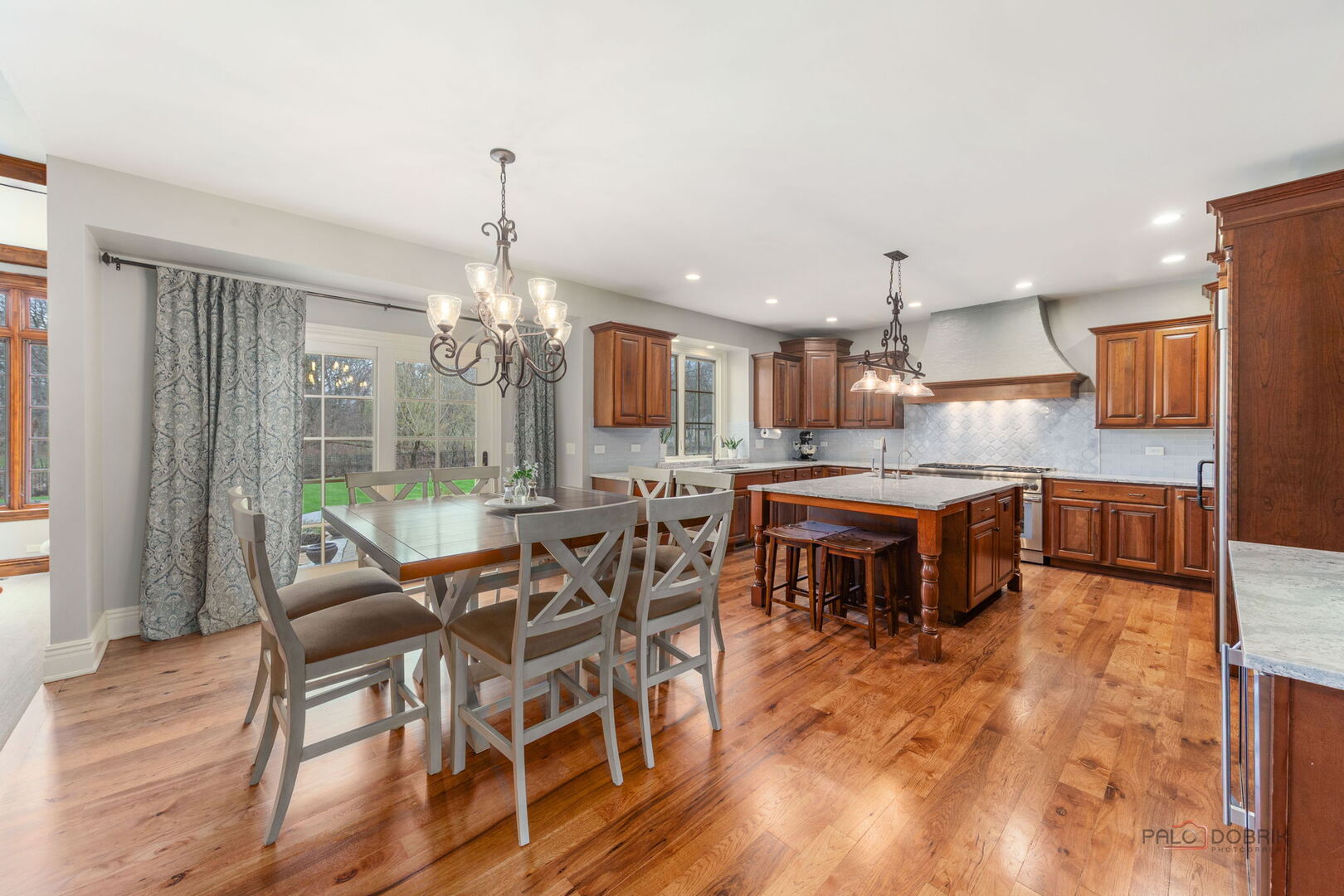 37W209 Deer Pond Court, St. Charles, IL 60175