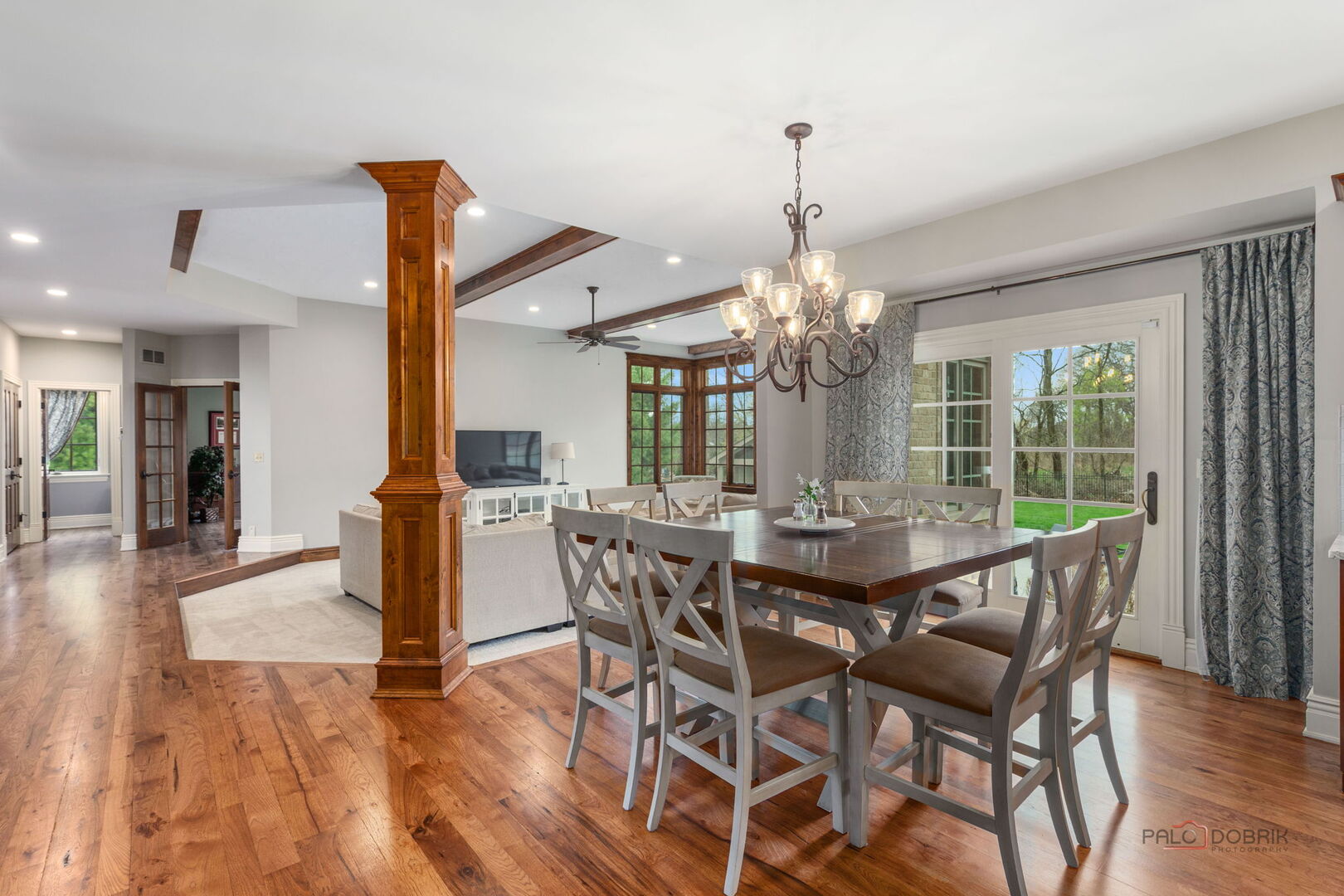 37W209 Deer Pond Court, St. Charles, IL 60175