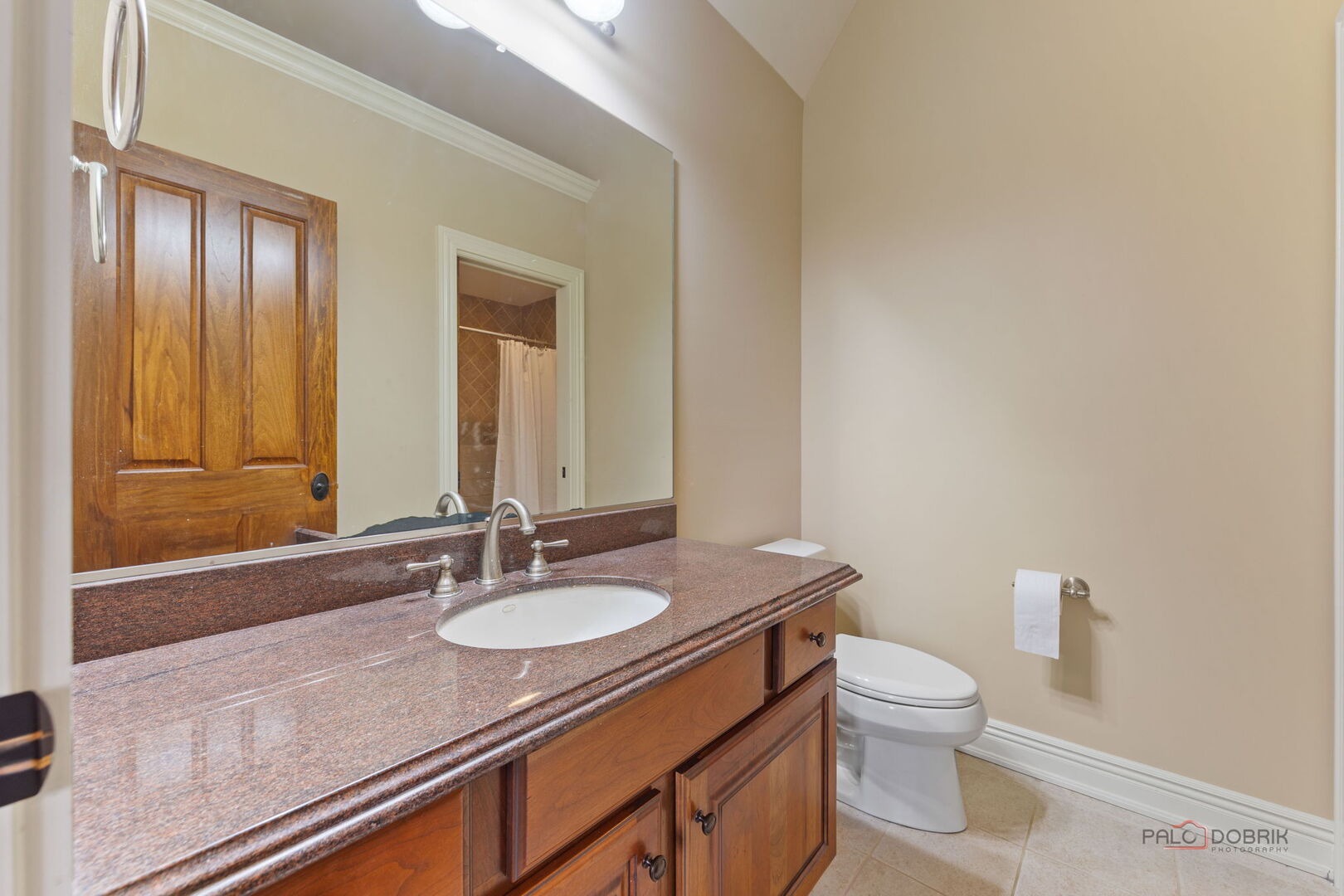 37W209 Deer Pond Court, St. Charles, IL 60175