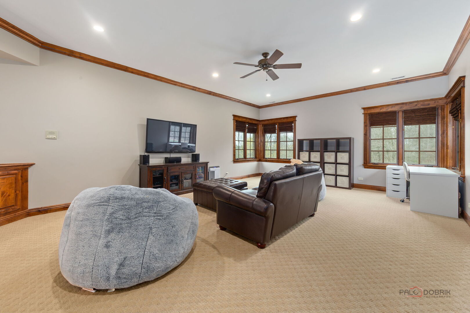 37W209 Deer Pond Court, St. Charles, IL 60175