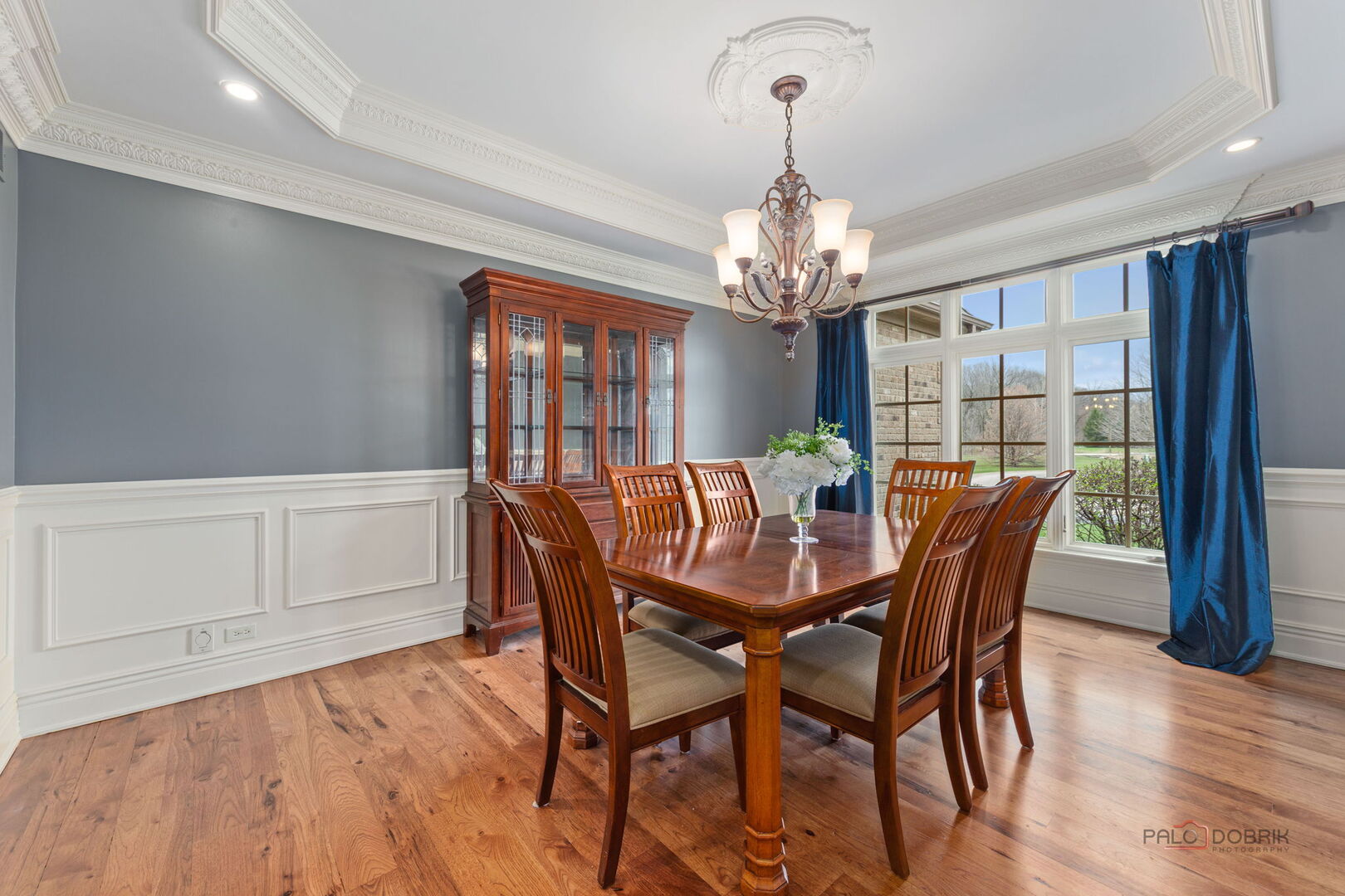 37W209 Deer Pond Court, St. Charles, IL 60175