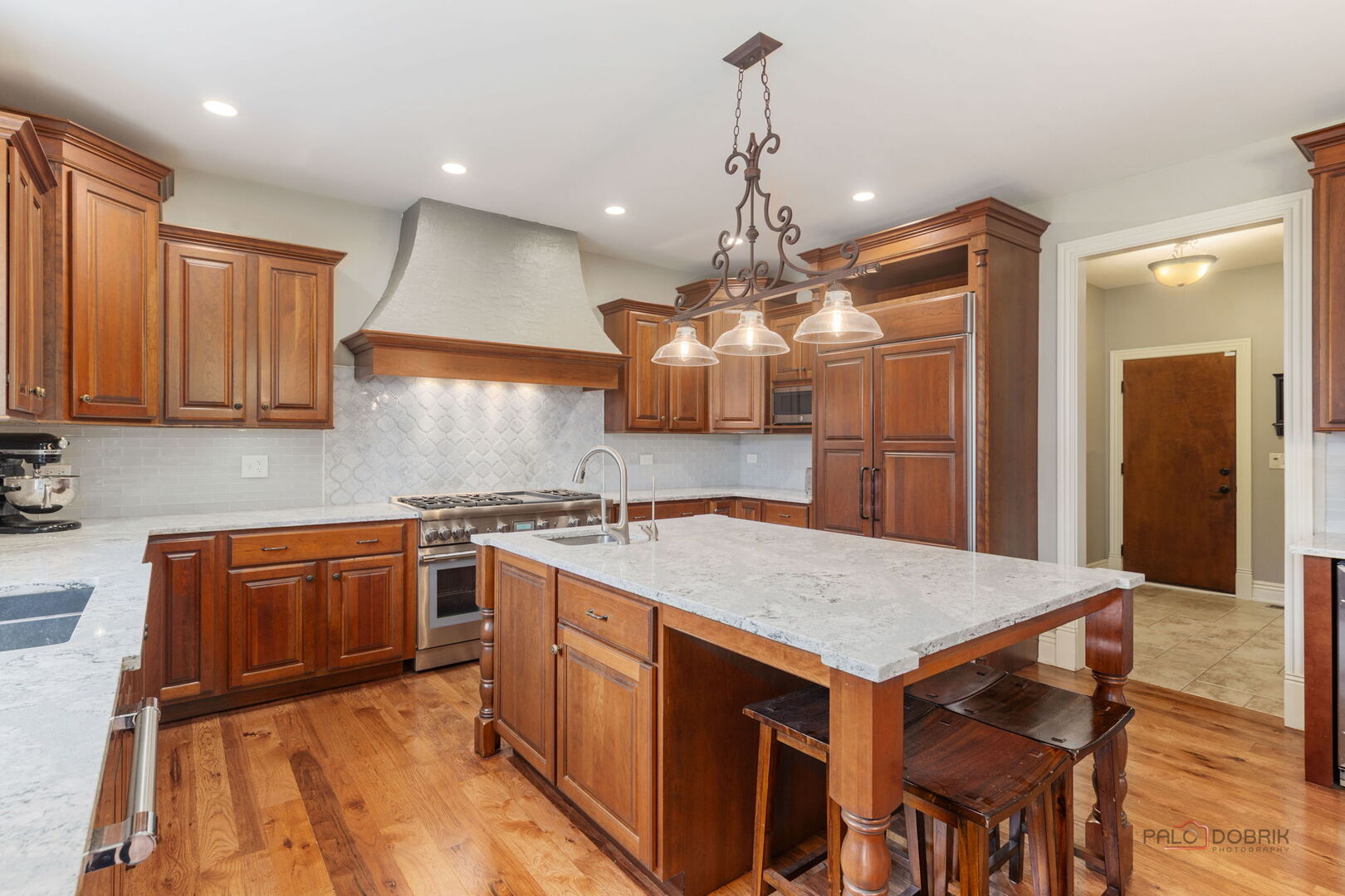 37W209 Deer Pond Court, St. Charles, IL 60175