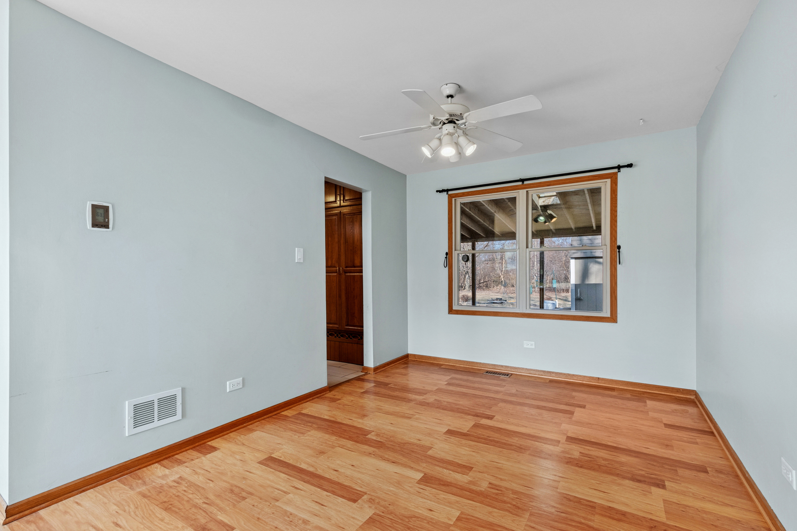 3900 W 155th Street, Markham, IL 60428