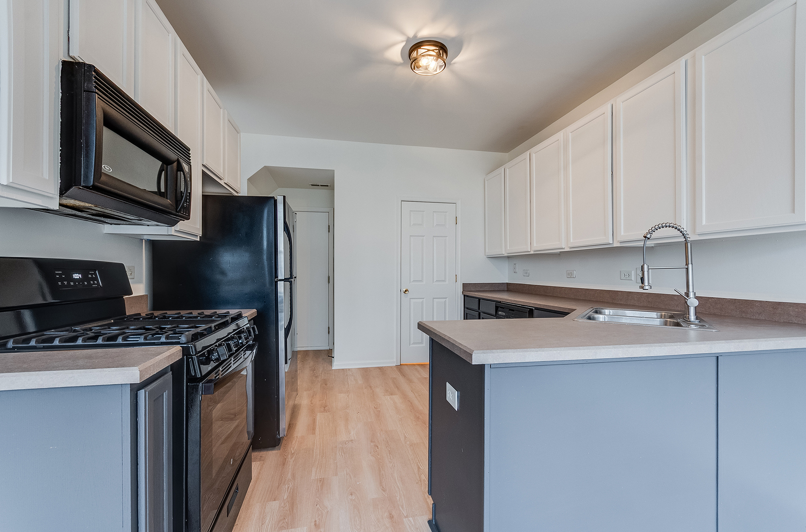 24329 Leski Lane, Plainfield, IL 60585