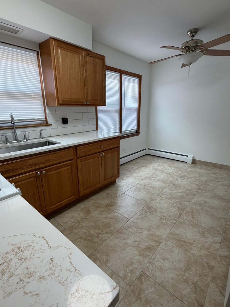 7612 W Belmont Avenue #1N, Chicago, IL 60634